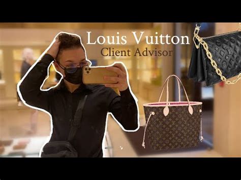 louis vuitton client advisor uniform.